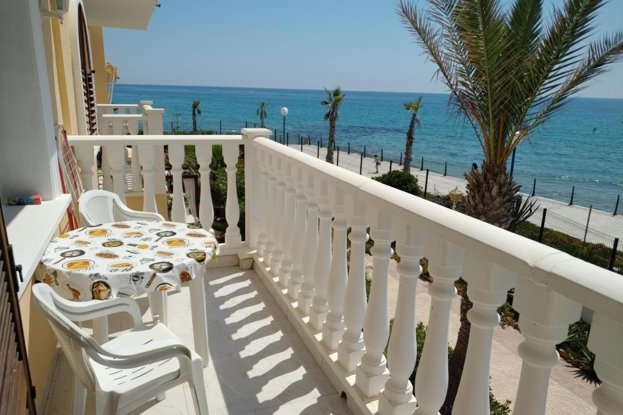 אוריהואלה Shoal Apartamentos מראה חיצוני תמונה
