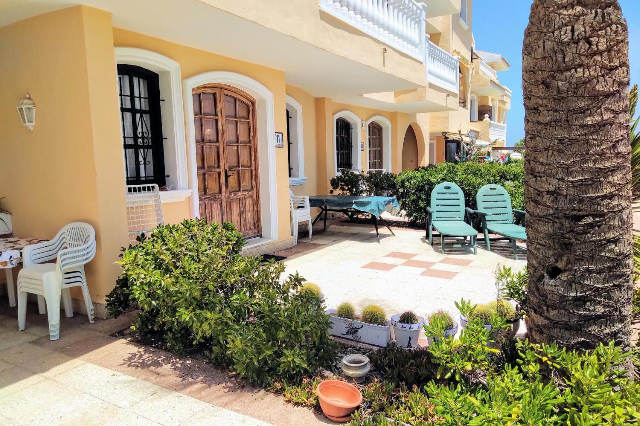 אוריהואלה Shoal Apartamentos מראה חיצוני תמונה